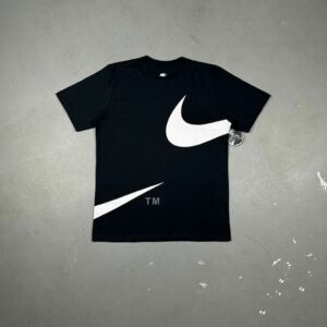 CAMISETA NIKE BIG SWOOSHᵀᴹ