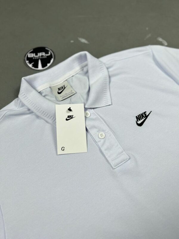 CAMISA POLO NIKE SPORTSWEAR (BRANCA) - Imagem 2